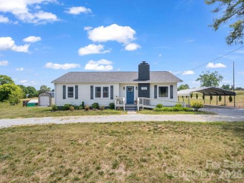 156 Dobbinsville Extension Ellenboro NC 28040