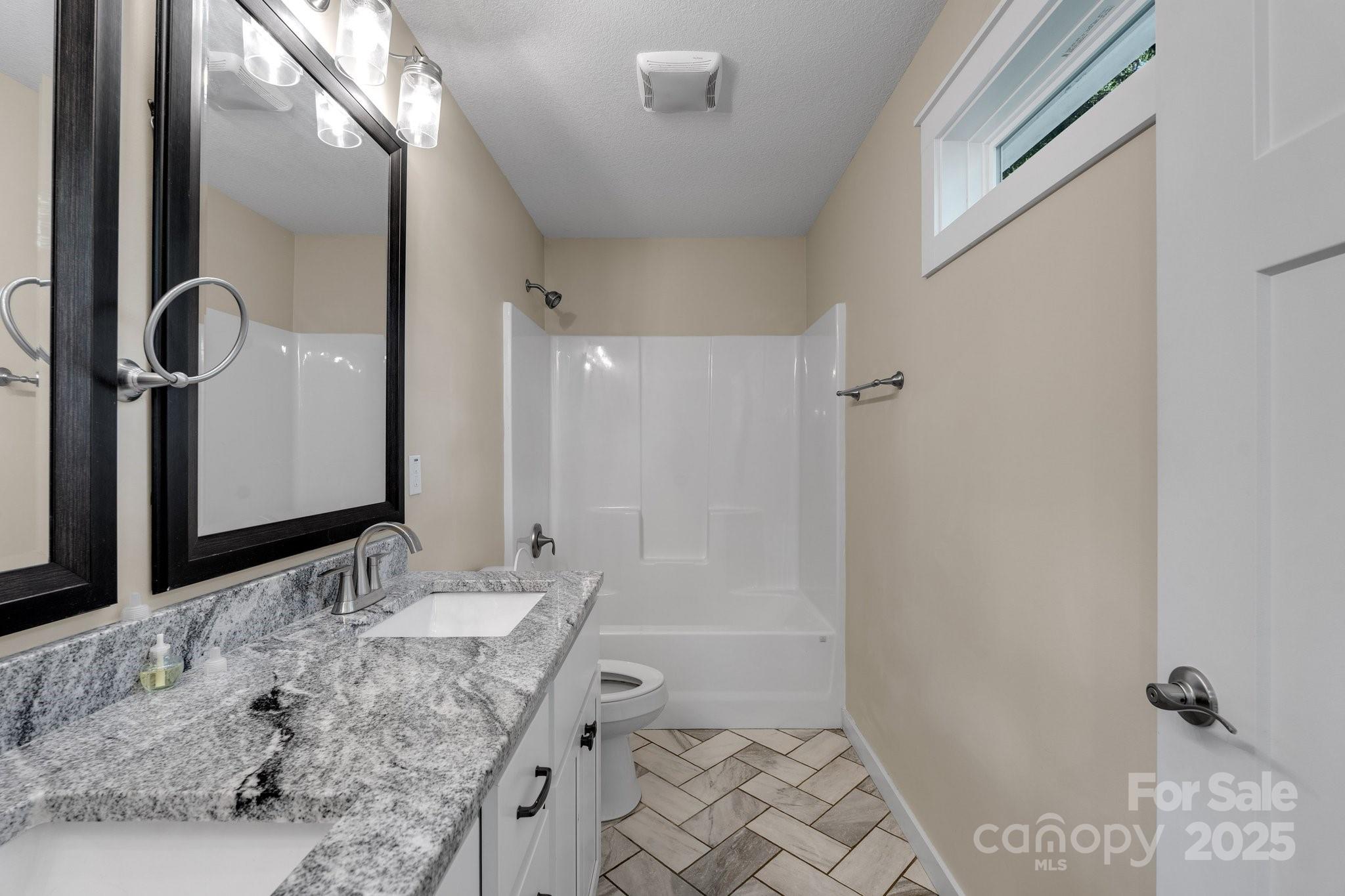 123 Dapple Road Candler NC 28715