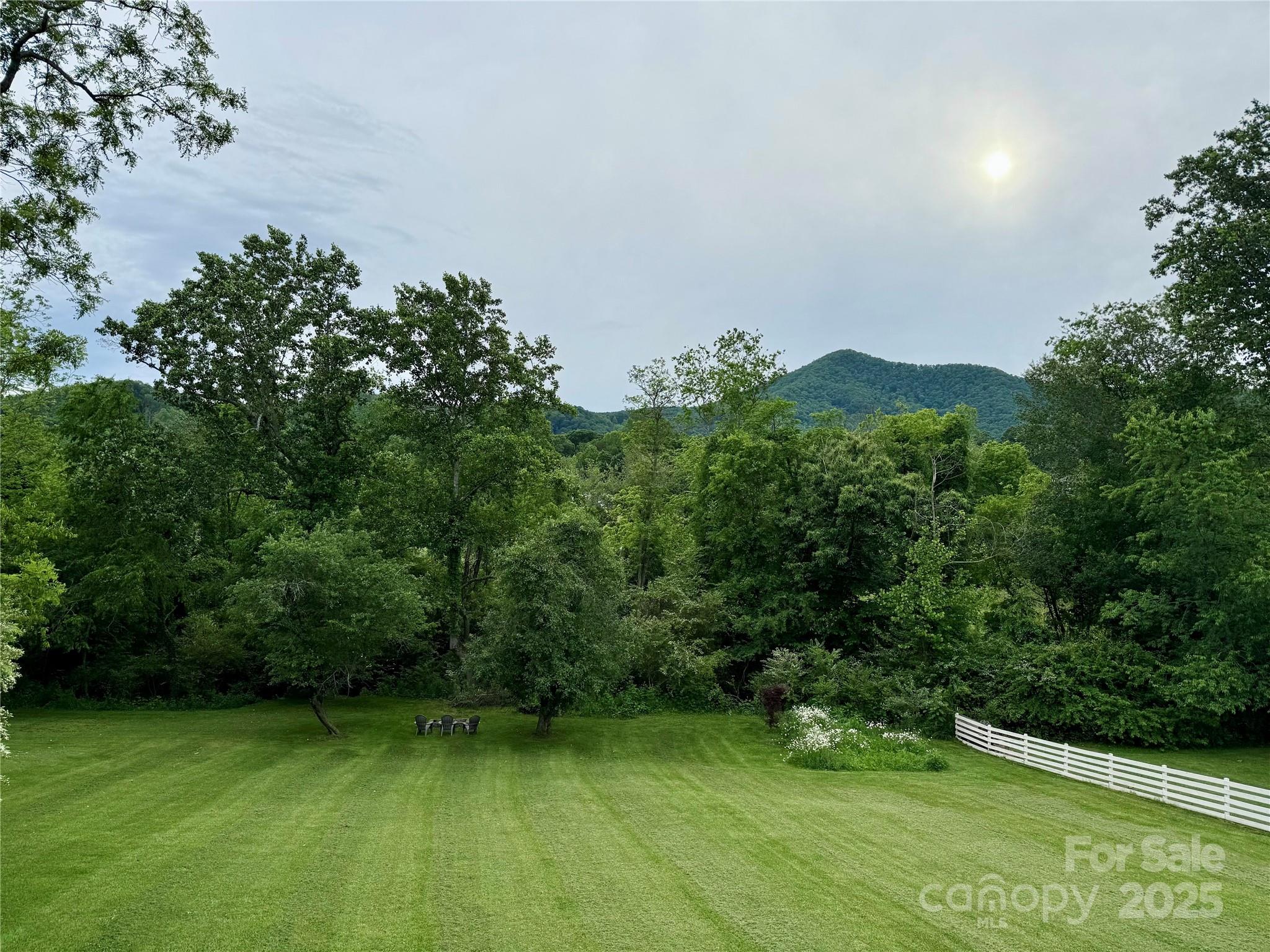 123 Dapple Road Candler NC 28715
