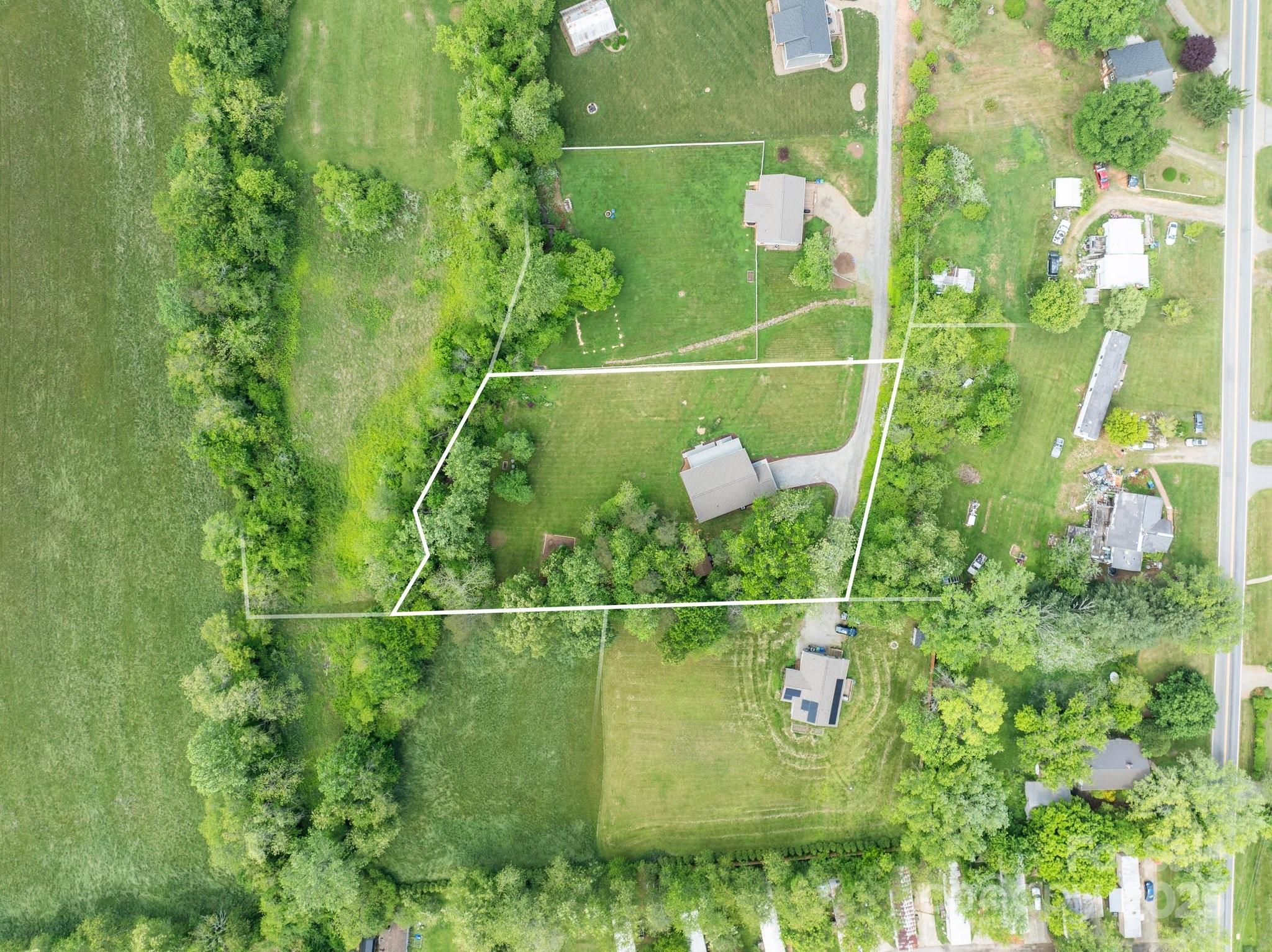 123 Dapple Road Candler NC 28715