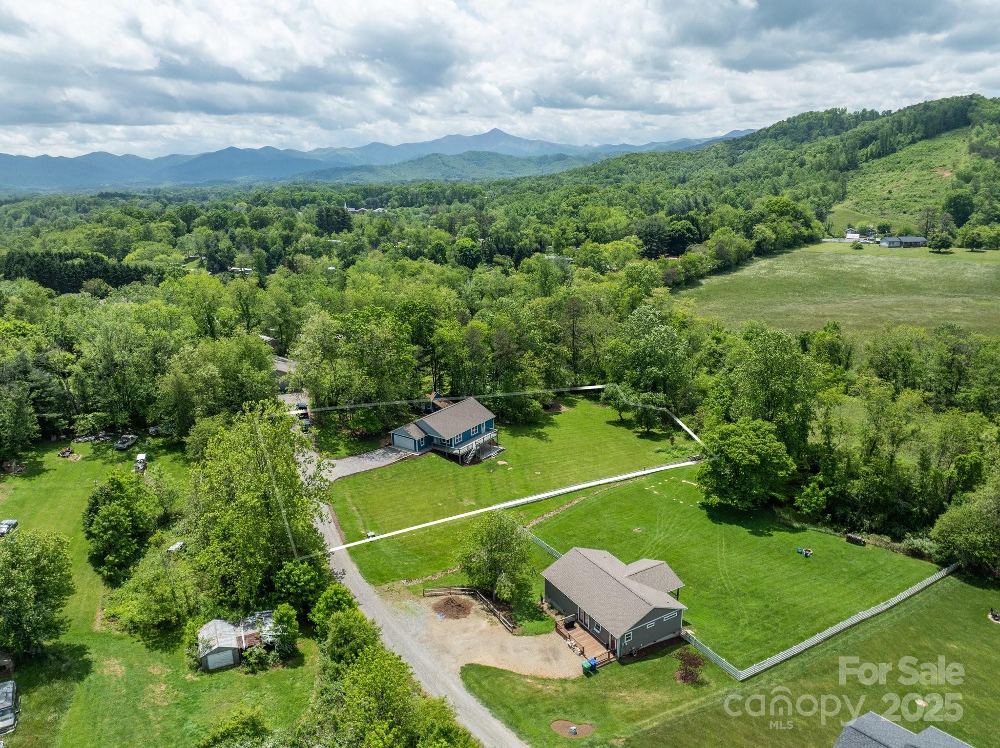 123 Dapple Road Candler NC 28715