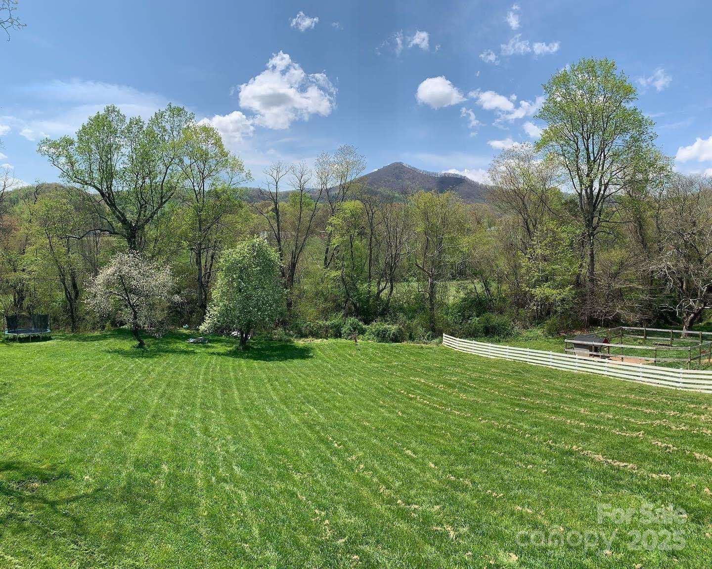 123 Dapple Road Candler NC 28715