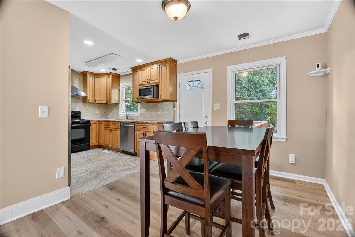 2221 Ludlow Drive Charlotte NC 28216