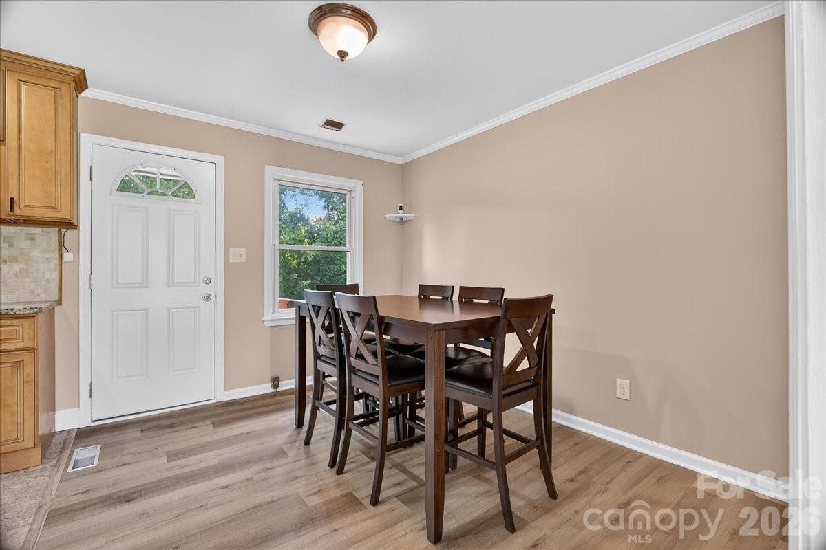 2221 Ludlow Drive Charlotte NC 28216