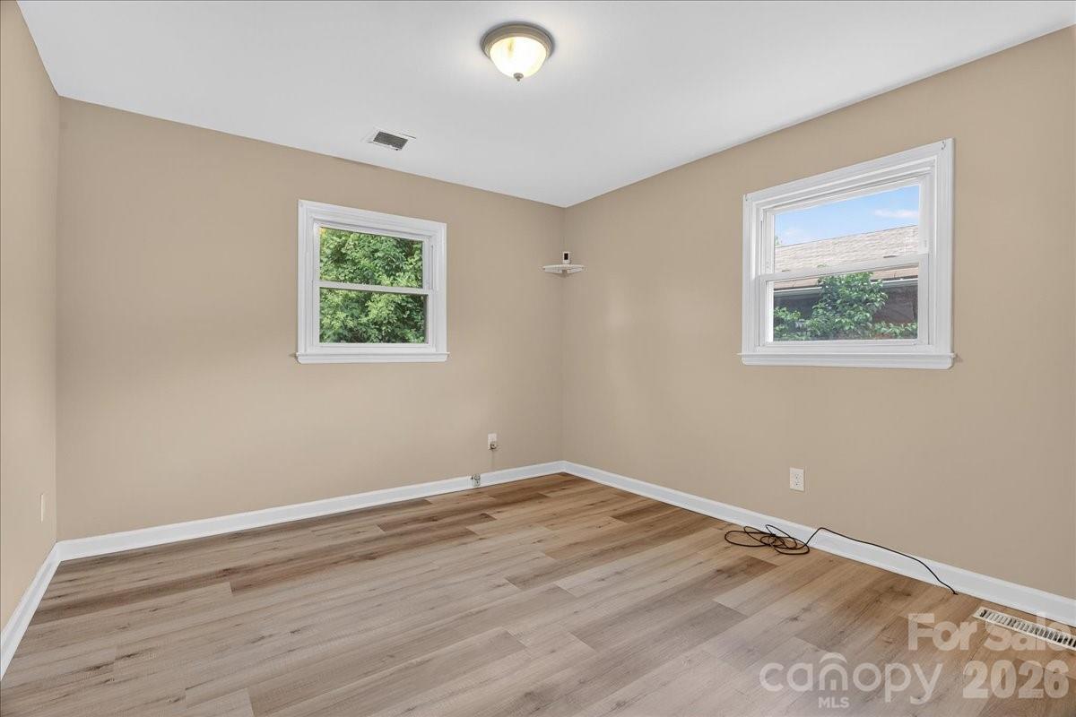 2221 Ludlow Drive Charlotte NC 28216