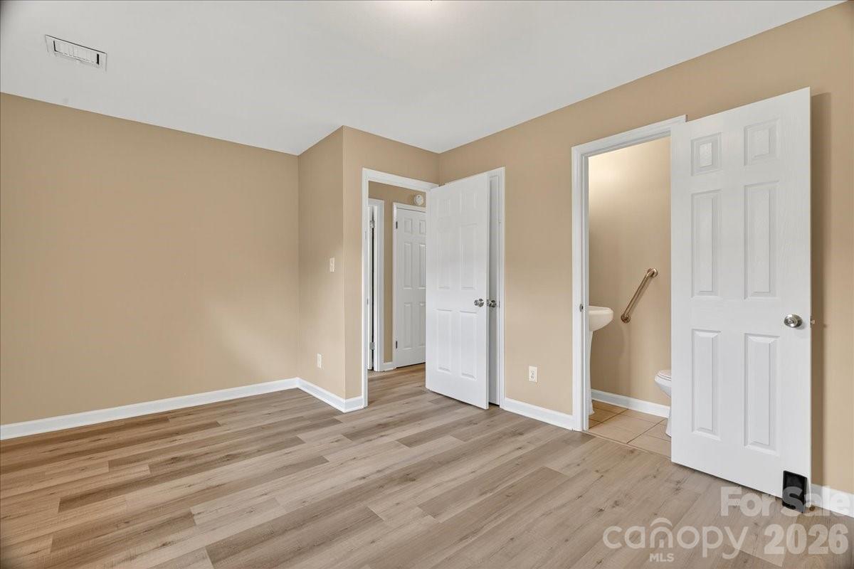 2221 Ludlow Drive Charlotte NC 28216
