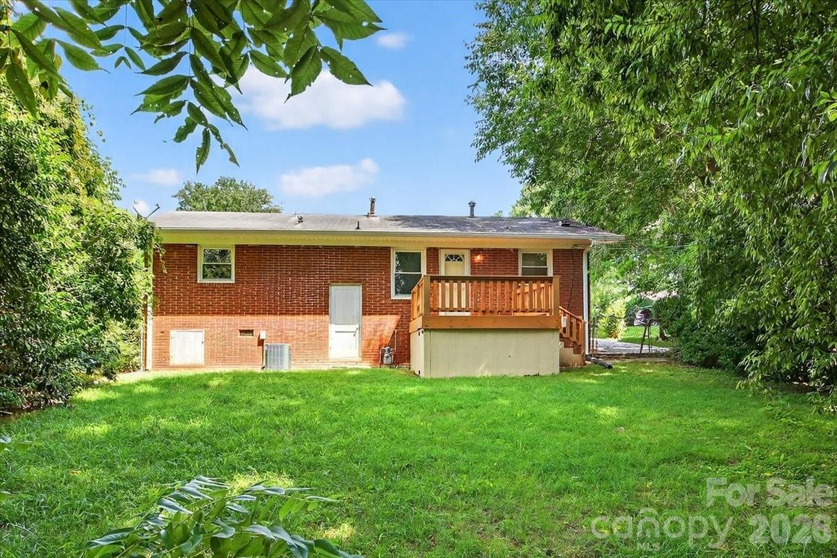 2221 Ludlow Drive Charlotte NC 28216