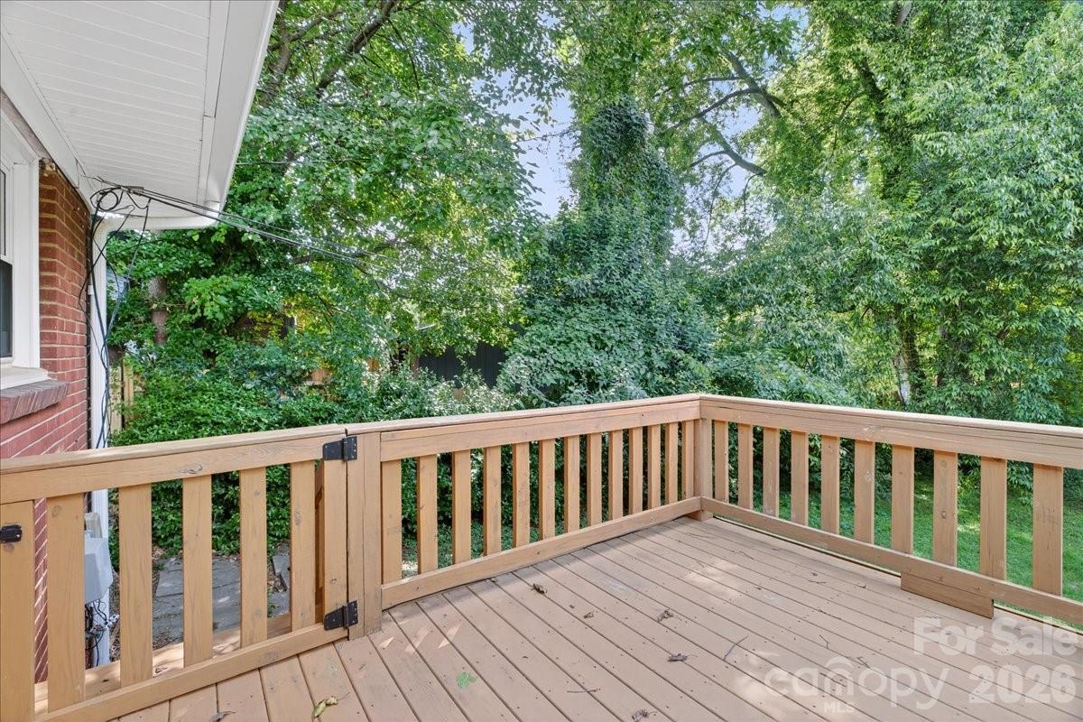 2221 Ludlow Drive Charlotte NC 28216