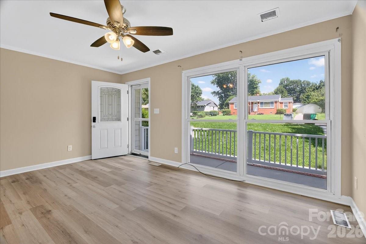 2221 Ludlow Drive Charlotte NC 28216