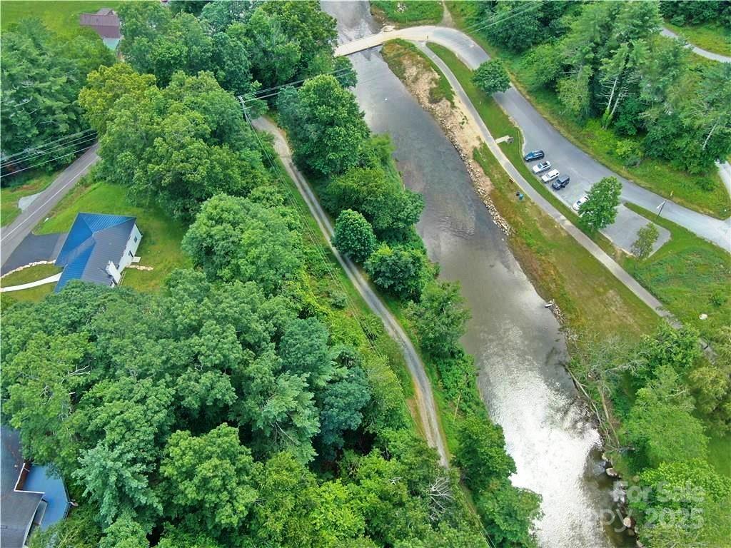384 New River Heights Boone NC 28607