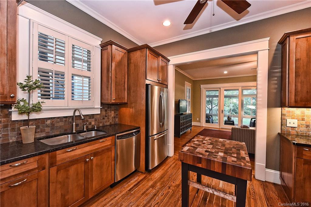 2124 Crescent Avenue Charlotte NC 28207