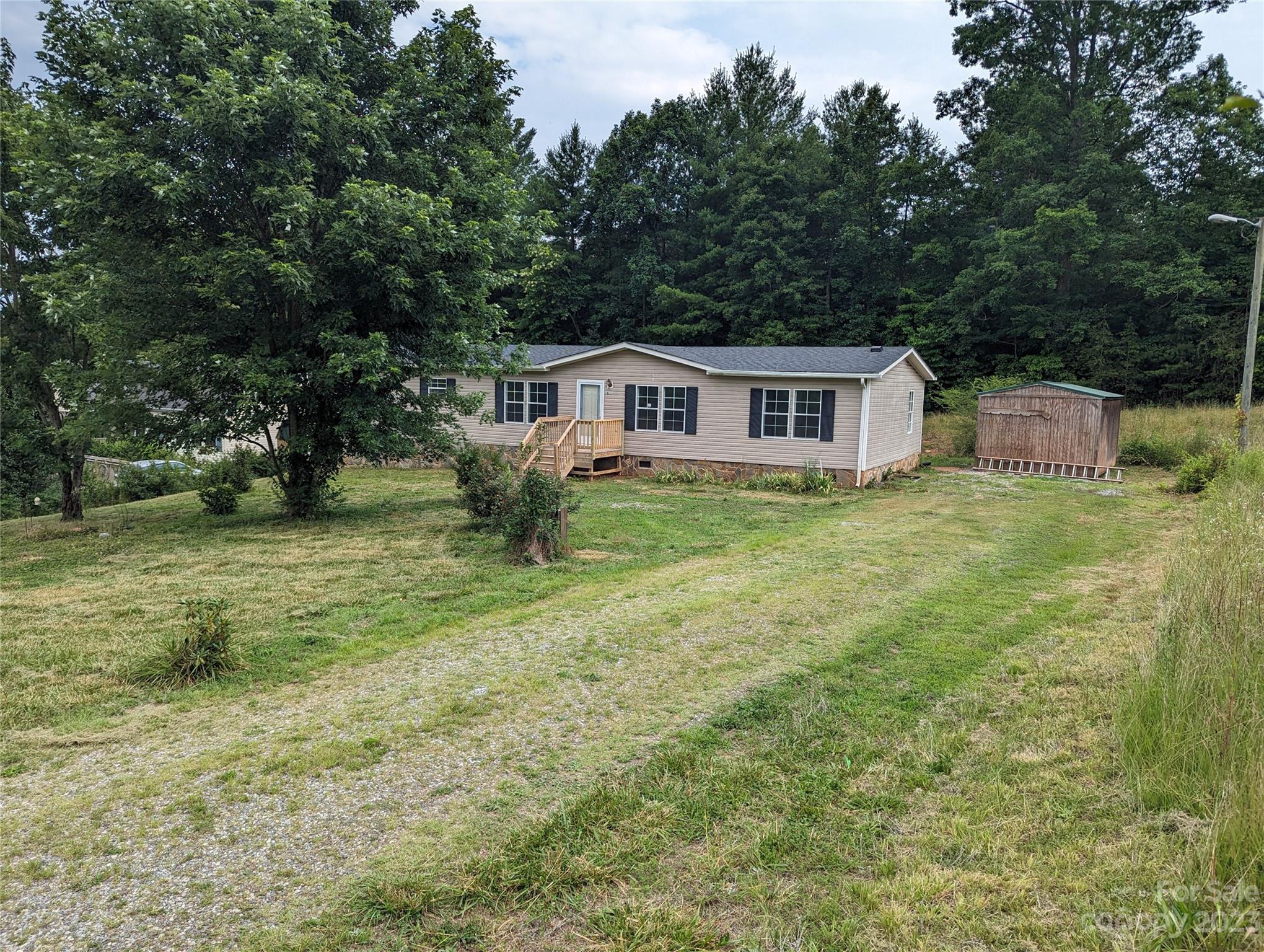 1621 Hillhaven Circle Morganton NC 28655