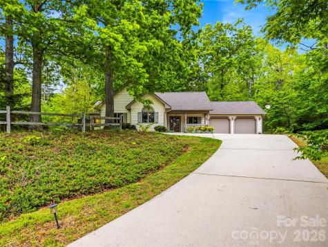 19 Doshia Lane Fletcher NC 28732