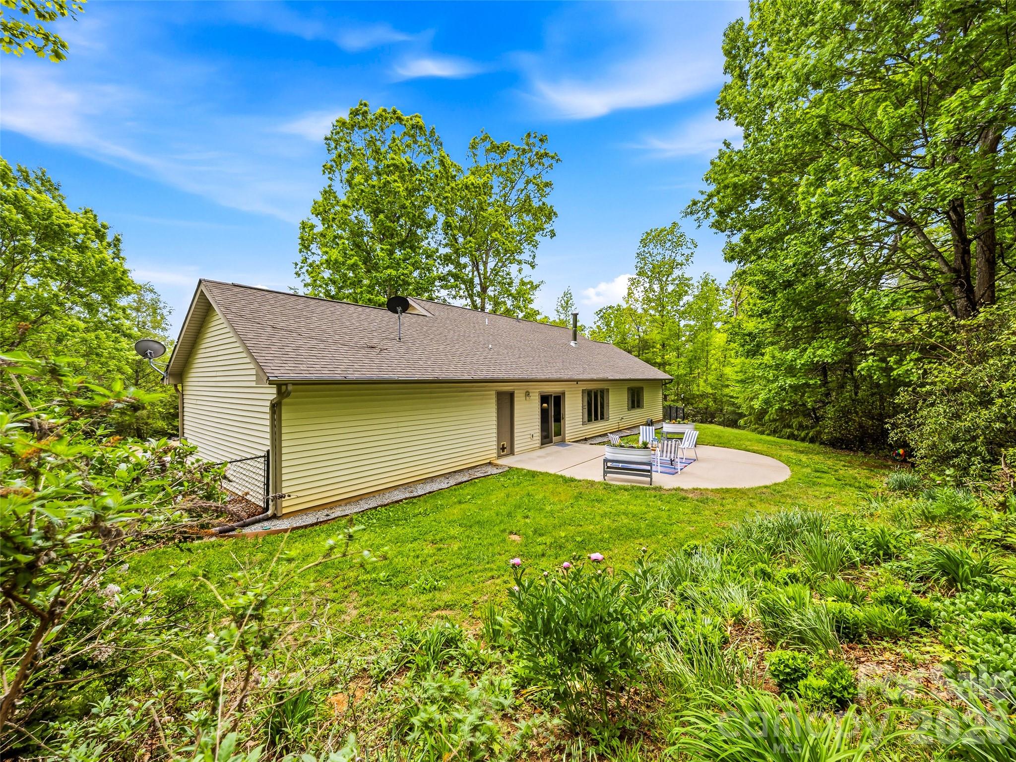 19 Doshia Lane Fletcher NC 28732