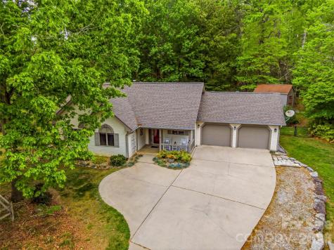 19 Doshia Lane Fletcher NC 28732