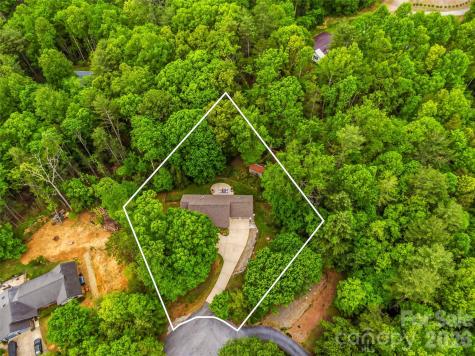 19 Doshia Lane Fletcher NC 28732