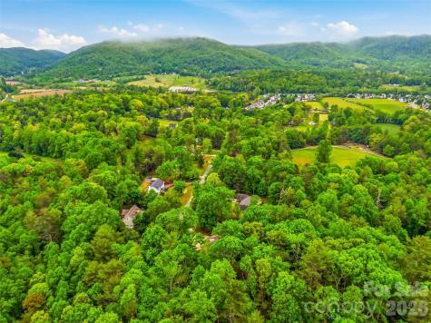 19 Doshia Lane Fletcher NC 28732