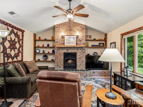 19 Doshia Lane Fletcher NC 28732