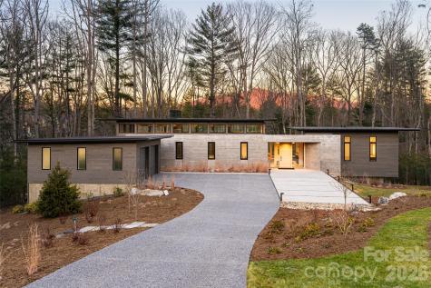 221 Fern Grove Court Asheville NC 28803