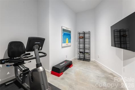 221 Fern Grove Court Asheville NC 28803