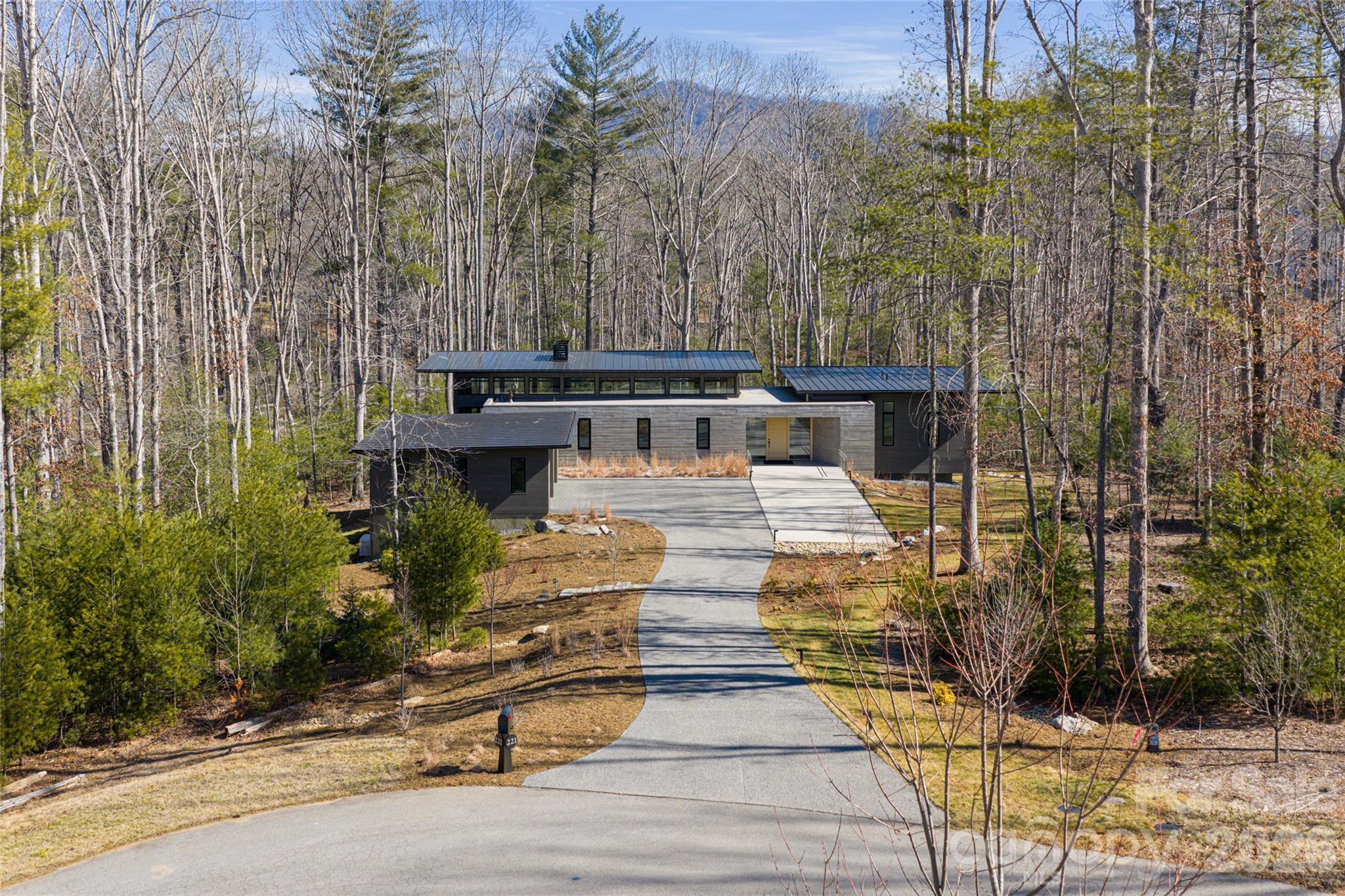 221 Fern Grove Court Asheville NC 28803