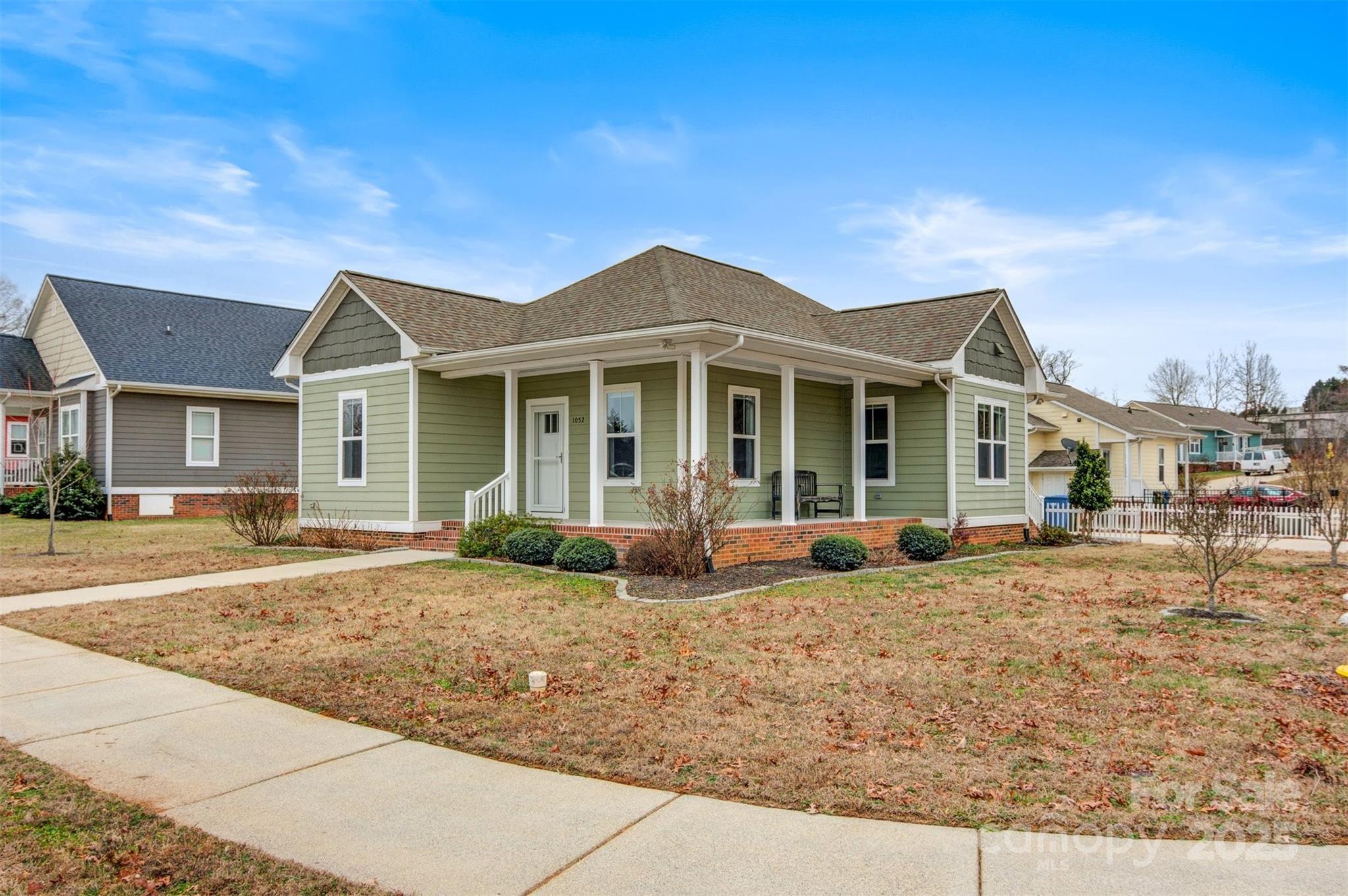 1052 33rd Avenue Loop NE Hickory NC 28601