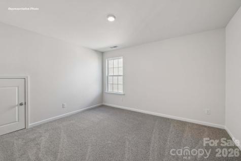 583 Dazzle Loop Newton NC 28658