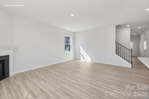 583 Dazzle Loop Newton NC 28658