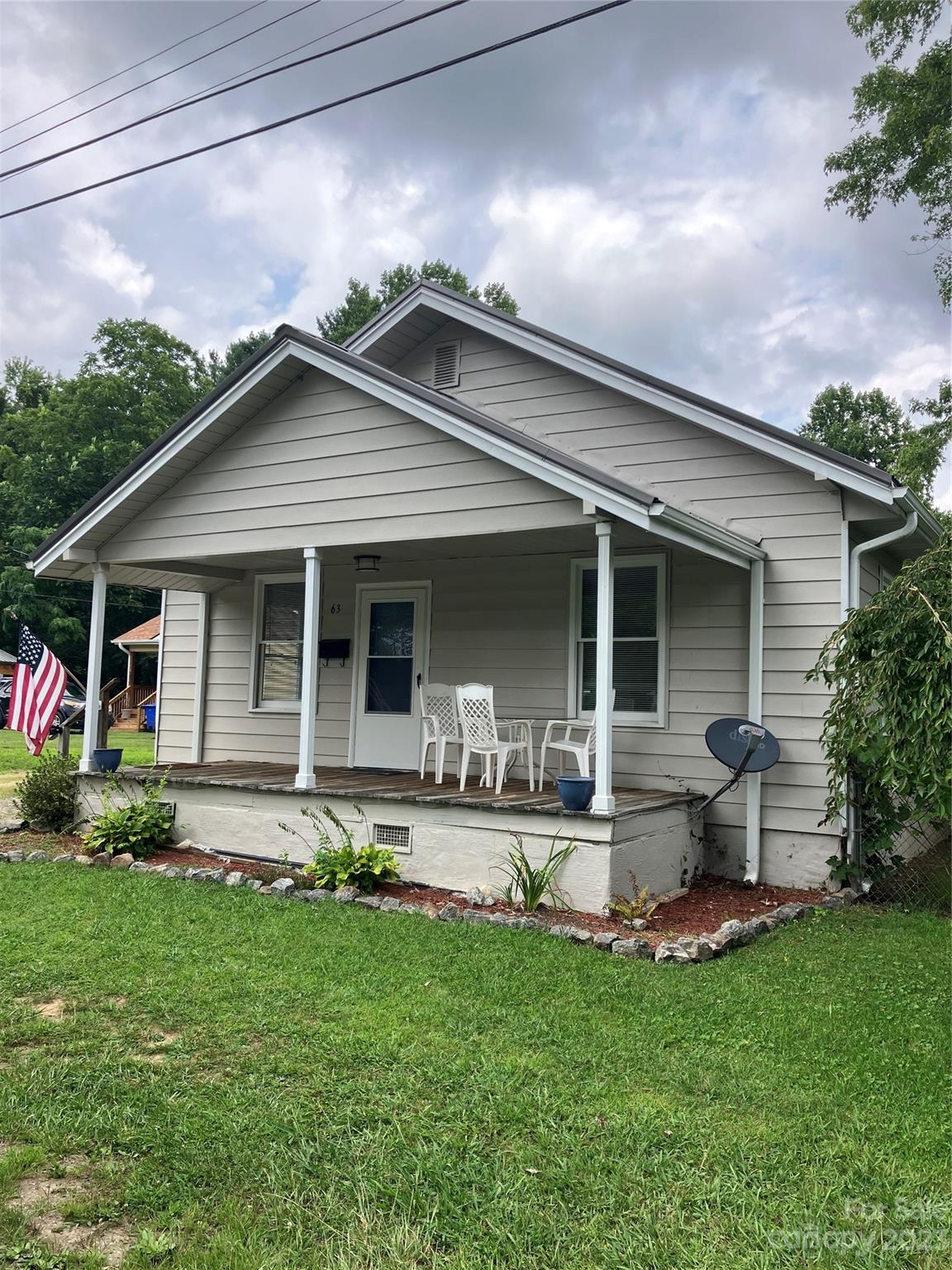 63 Palmer Street Brevard NC 28712