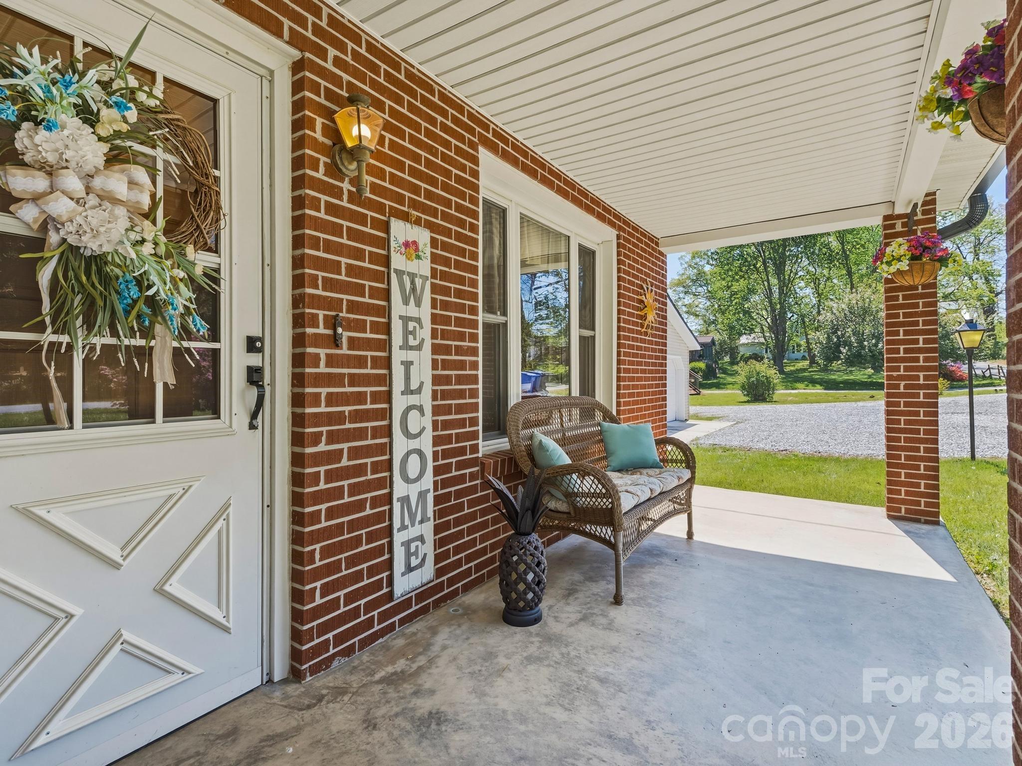 318 Resort Street Hendersonville NC 28792