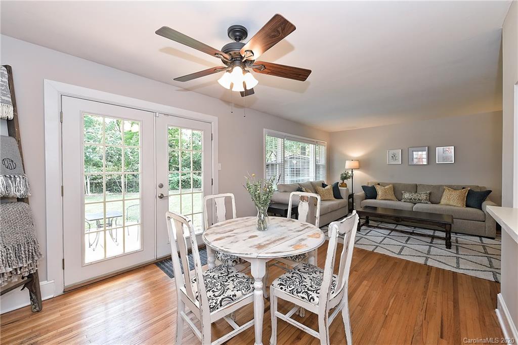 6111 Rose Valley Drive Charlotte NC 28210