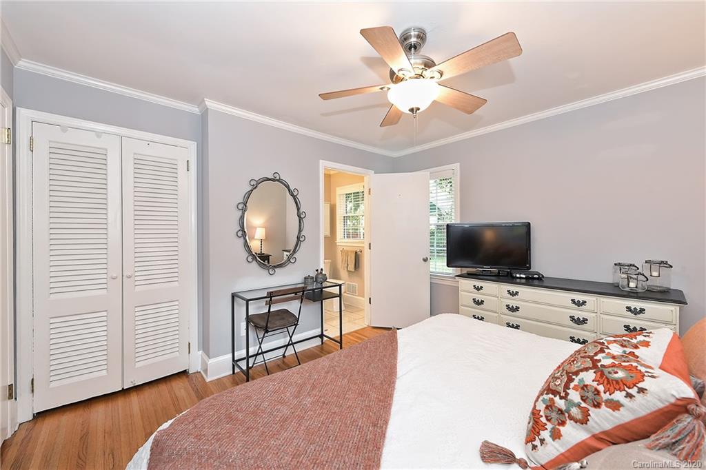 6111 Rose Valley Drive Charlotte NC 28210