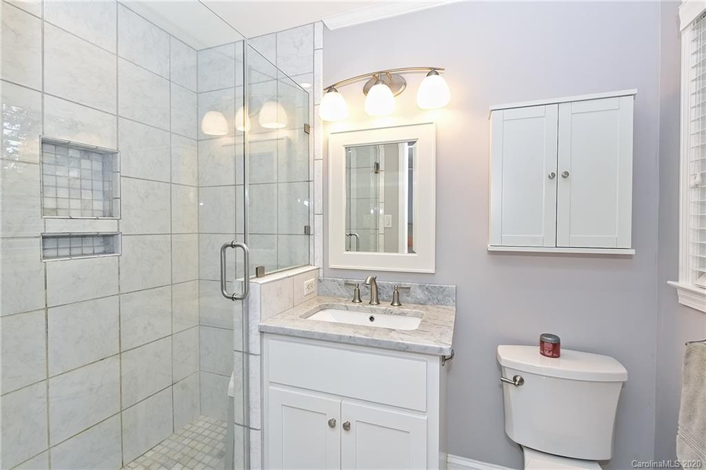 6111 Rose Valley Drive Charlotte NC 28210