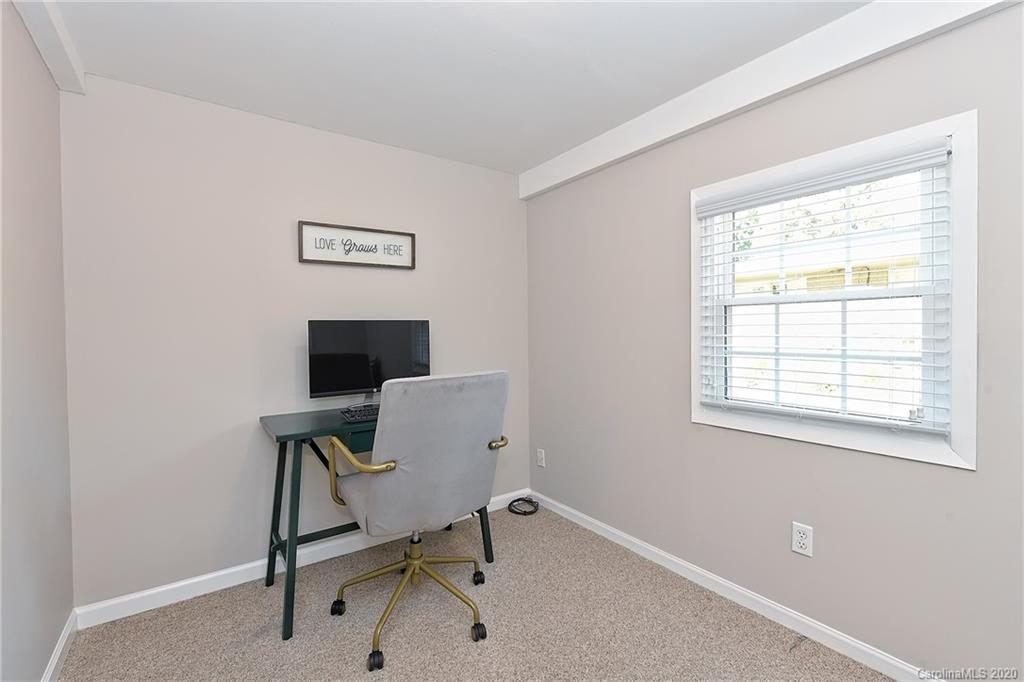 6111 Rose Valley Drive Charlotte NC 28210