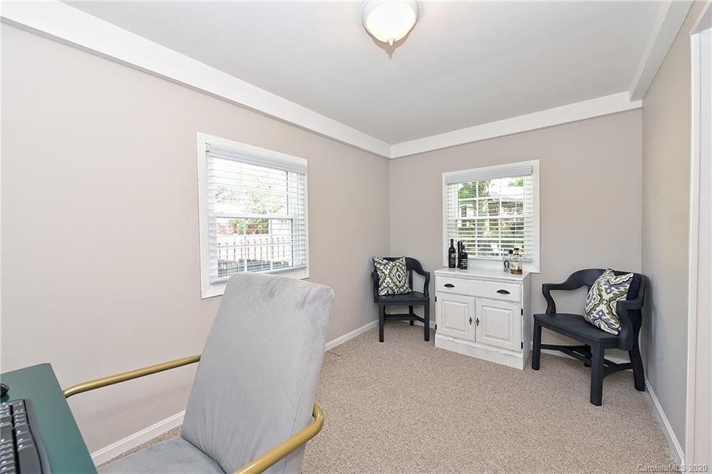 6111 Rose Valley Drive Charlotte NC 28210