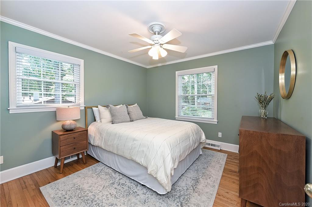6111 Rose Valley Drive Charlotte NC 28210