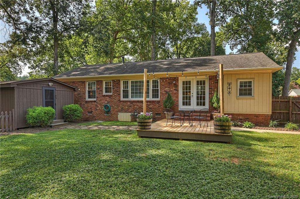 6111 Rose Valley Drive Charlotte NC 28210