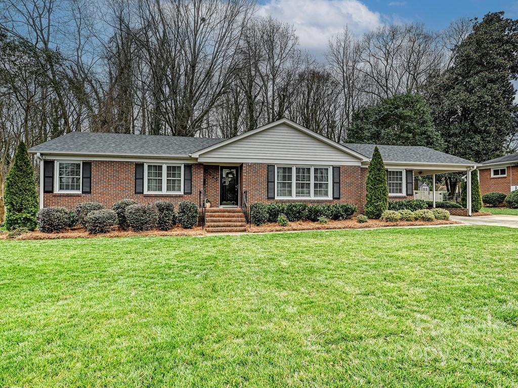 5020 Wedgewood Drive Charlotte NC 28210