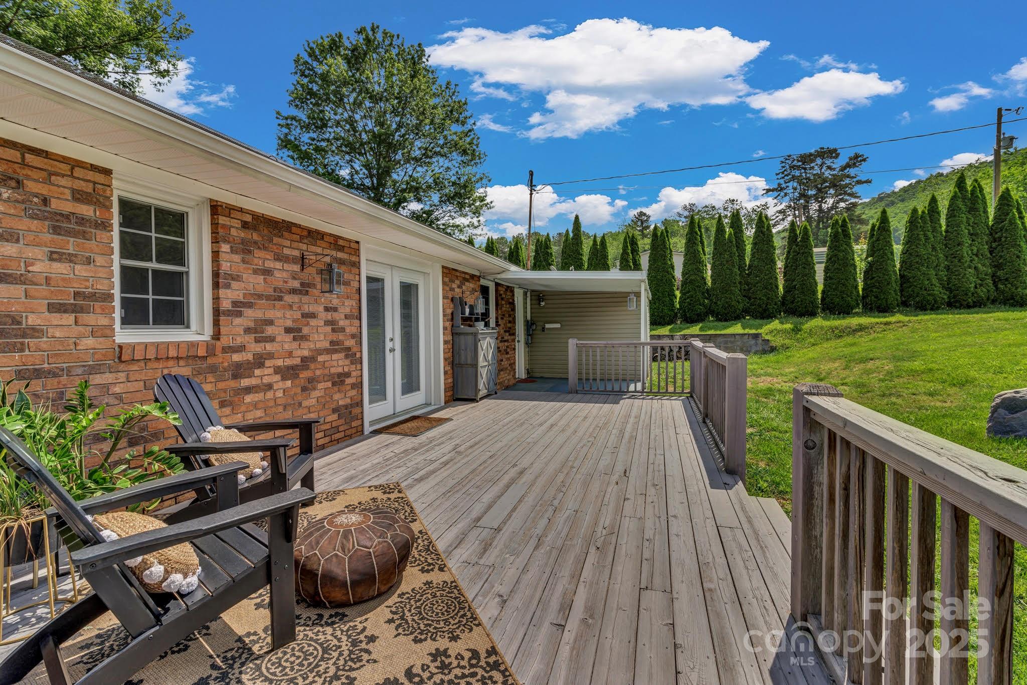 11 Chaz Lane Candler NC 28715