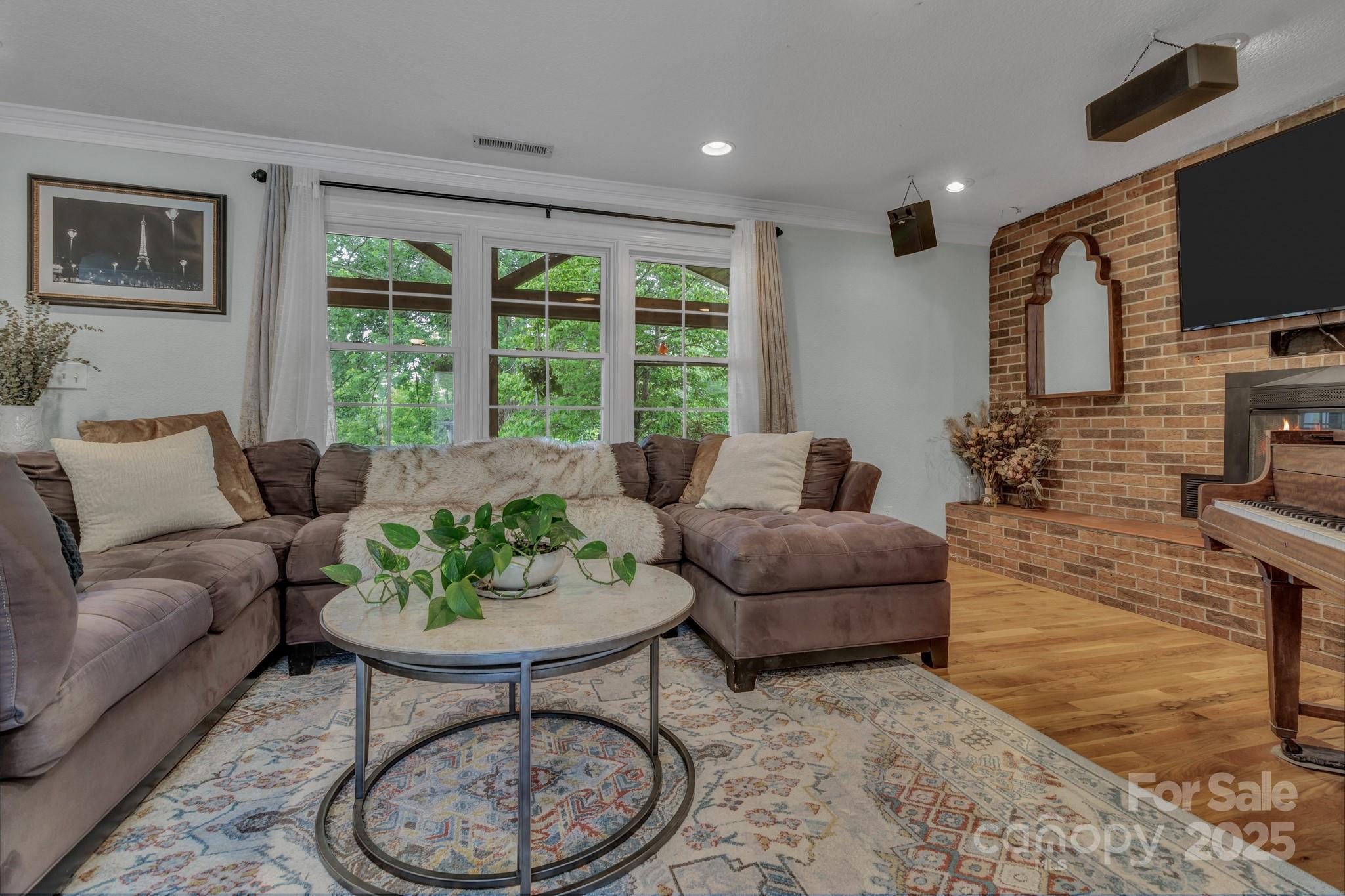 11 Chaz Lane Candler NC 28715