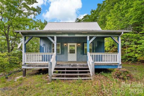 42 Parkway Drive Marion NC 28752