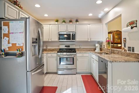 75 Stonebridge Drive Asheville NC 28805