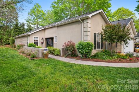 75 Stonebridge Drive Asheville NC 28805