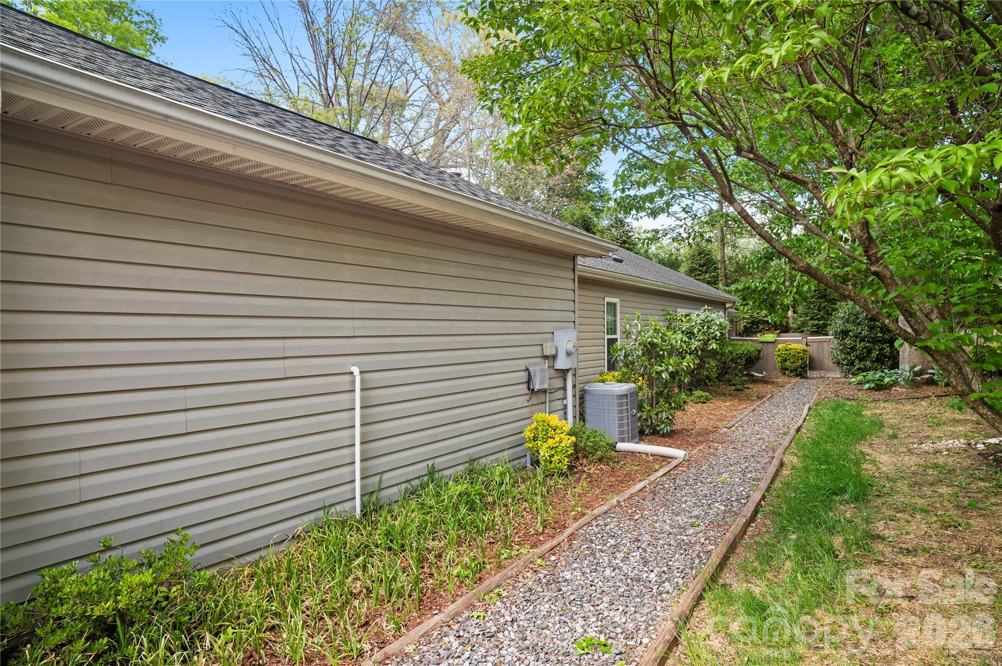 75 Stonebridge Drive Asheville NC 28805