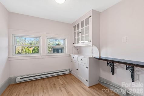 121 Westwood Road Asheville NC 28804