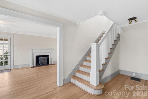 121 Westwood Road Asheville NC 28804