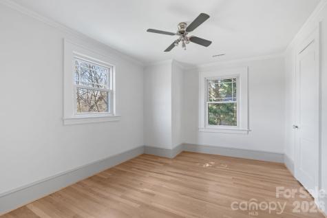 121 Westwood Road Asheville NC 28804