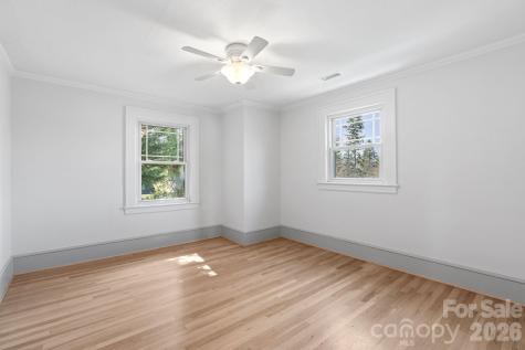 121 Westwood Road Asheville NC 28804