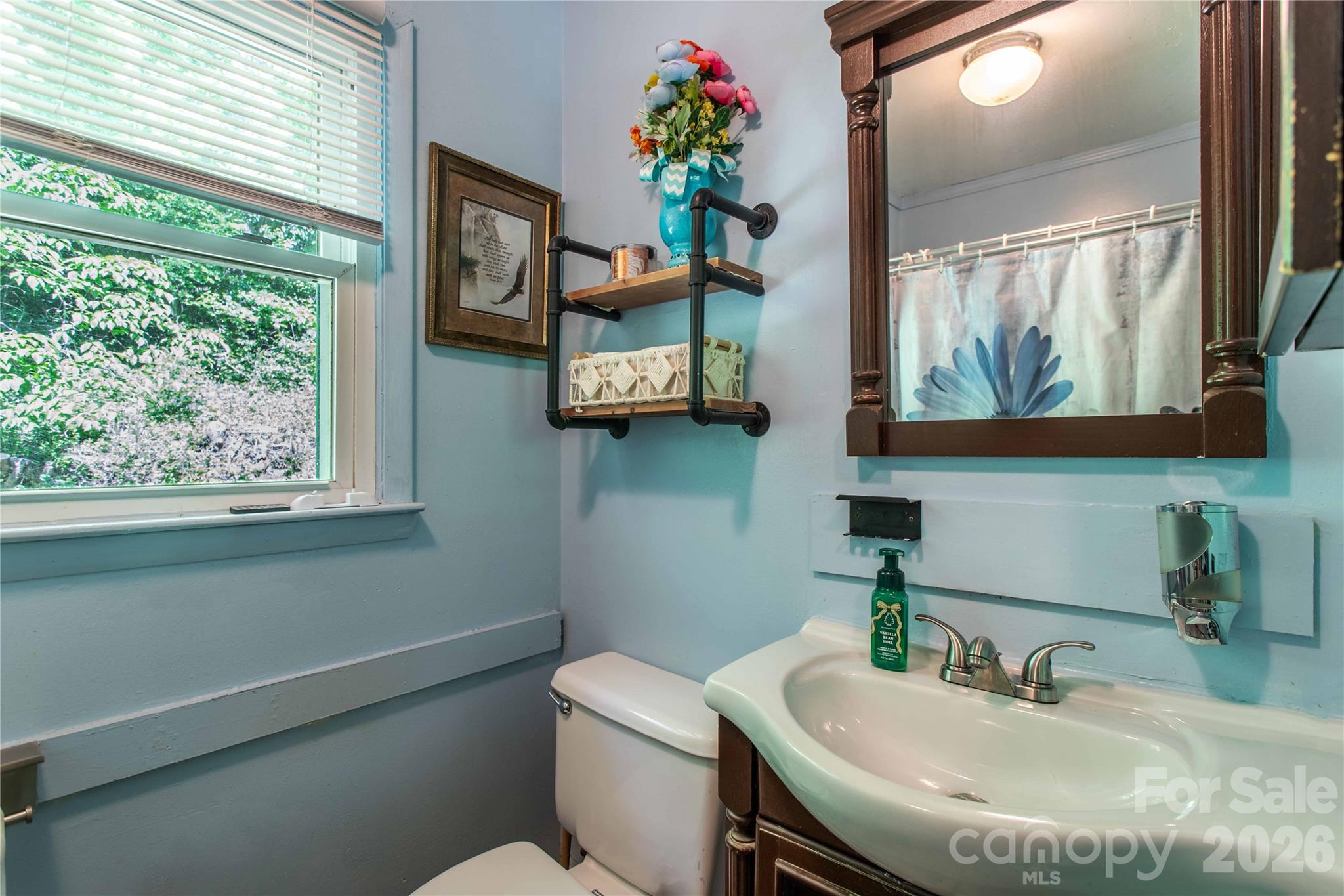 203 Kennedy Drive Swannanoa NC 28778