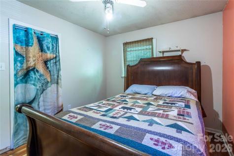 203 Kennedy Drive Swannanoa NC 28778
